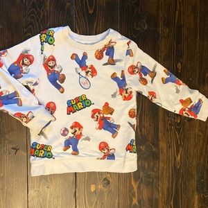 Super Mario sweatshirt
